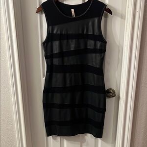 NWOT BAILEY 44 DRESS SIZE MEDIUM